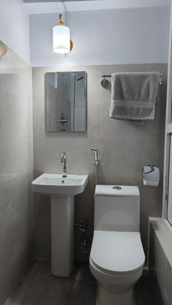 Community Holiday Inn Panaoti Εξωτερικό φωτογραφία
